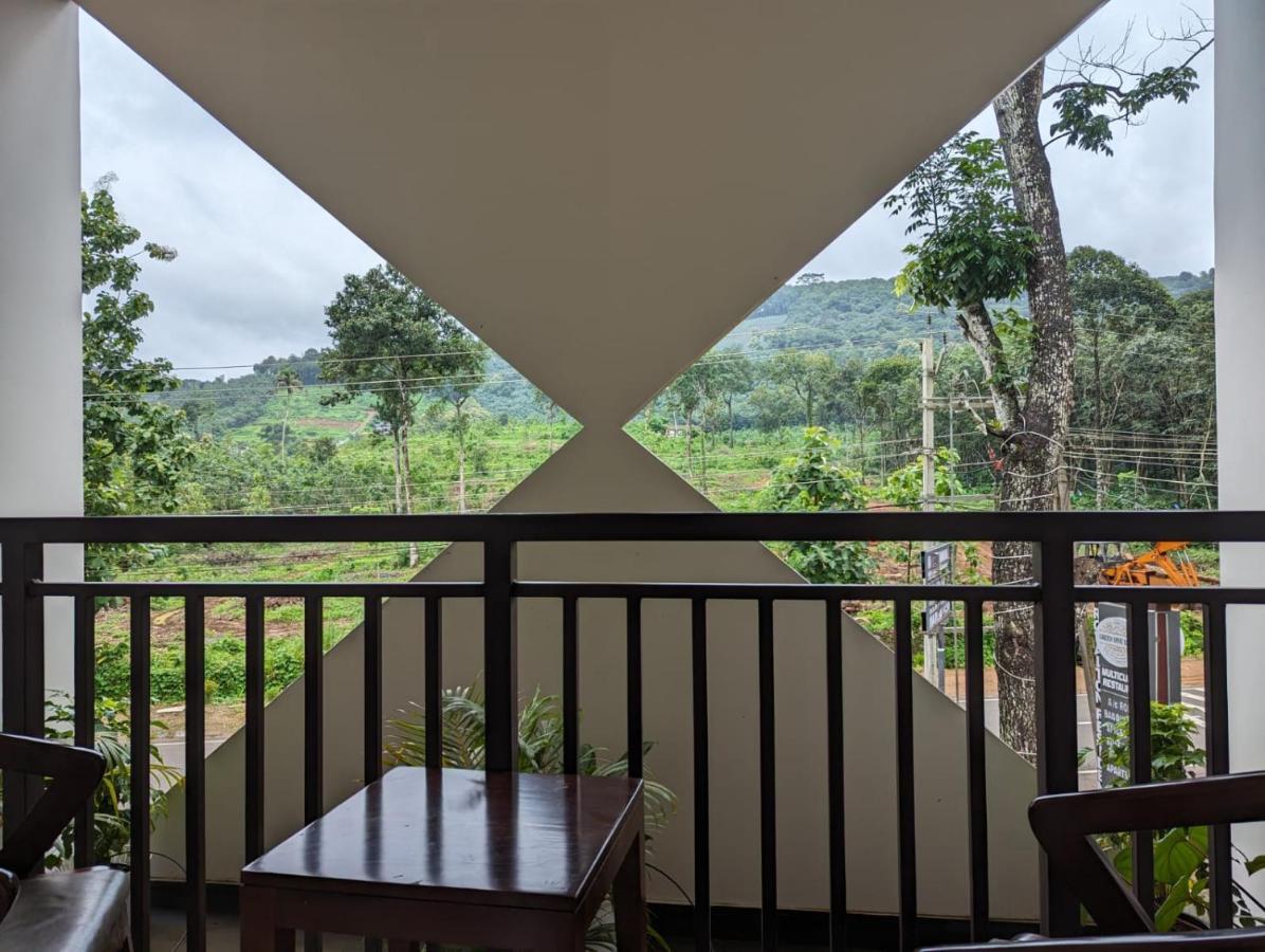 Hotel Royalton Residency Mundakāyam Exteriér fotografie